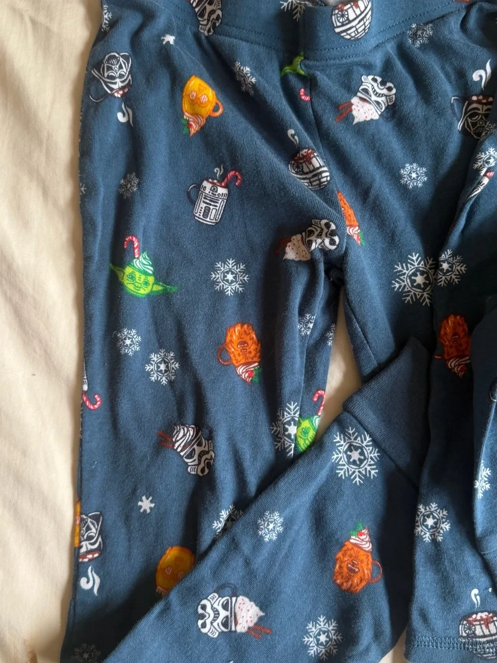 Old Navy Navy Star Wars Holiday Character Pajama Set with Bright Accents